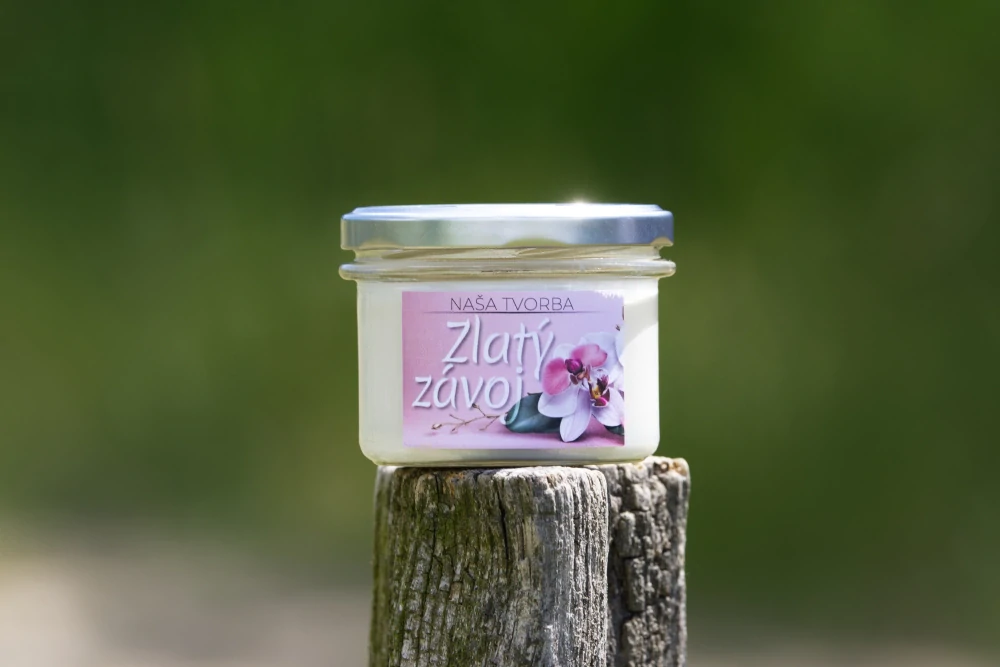 ZLATÝ ZÁVOJ